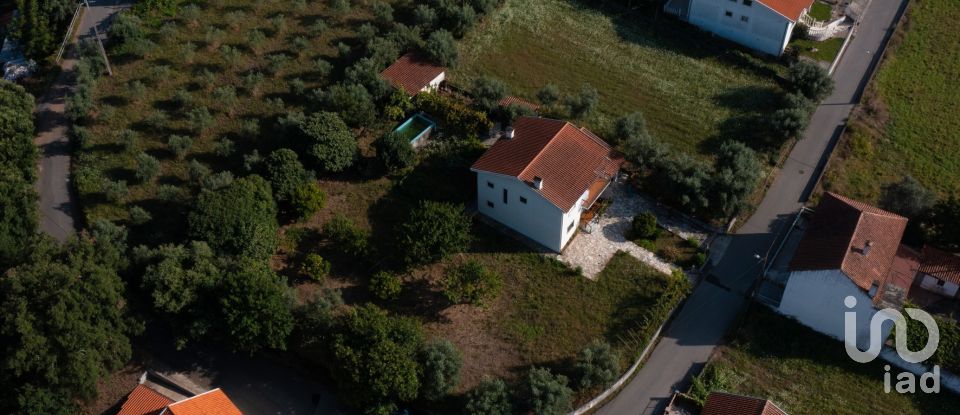 Maison de campagne T3 à Lousã e Vilarinho de 305 m²