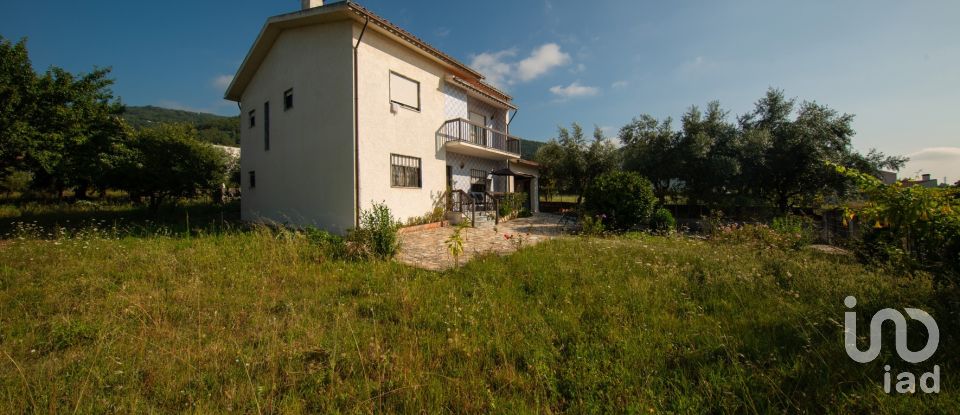 Maison de campagne T3 à Lousã e Vilarinho de 305 m²