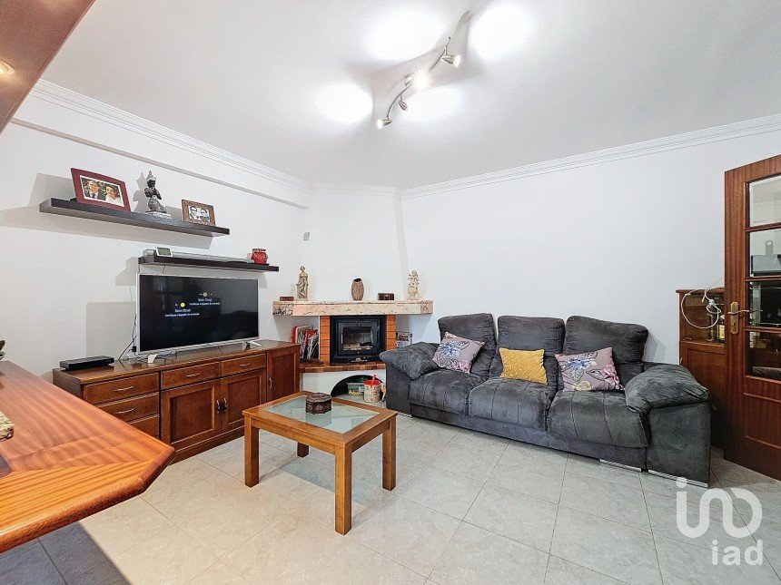 Apartment T2 in Moreira of 98 m²