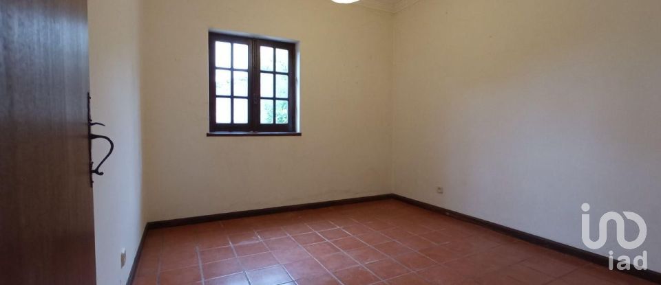 Casa T4 em Argela de 107 m²