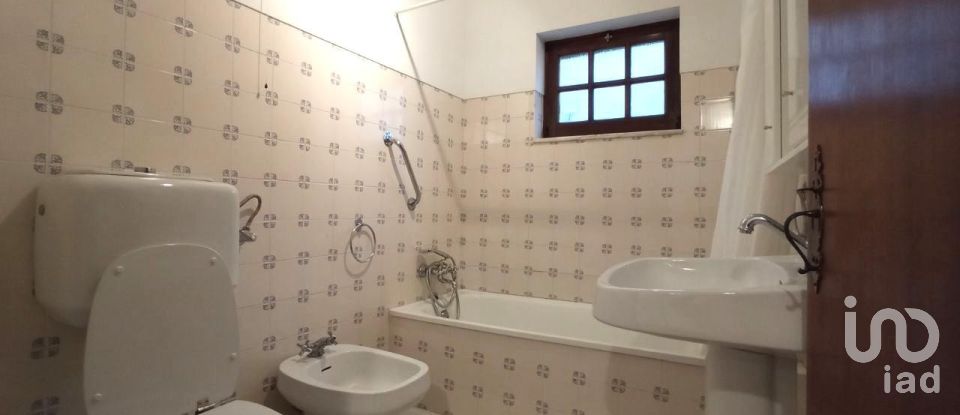 Casa T4 em Argela de 107 m²