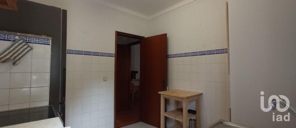 Casa T4 em Argela de 107 m²