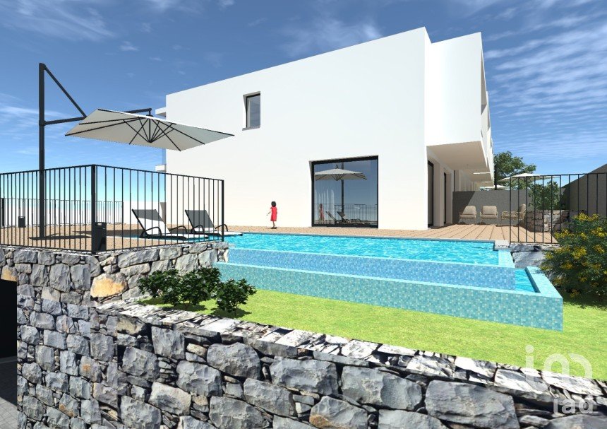 Town house T3 in São Martinho of 233 m²