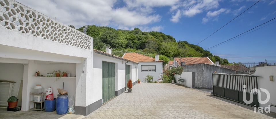 Casa / Villa T5 em Fajã de Cima de 360 m²