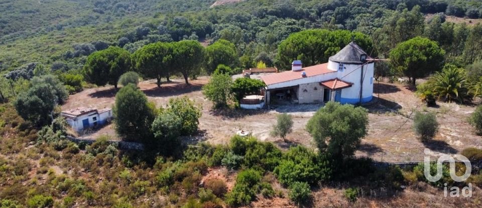 Land in Alcanede of 28,800 m²