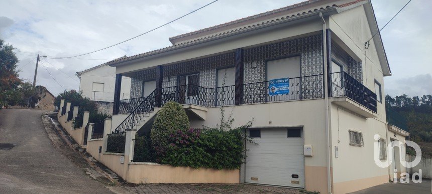 Casa de Campo T3 em Gondemaria e Olival de 108 m²