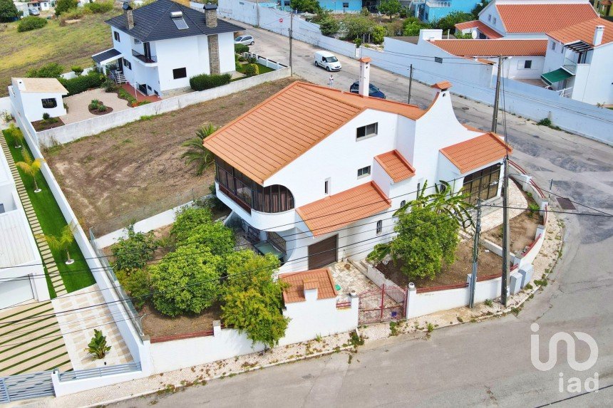 Casa T3 em Caparica e Trafaria de 200 m²