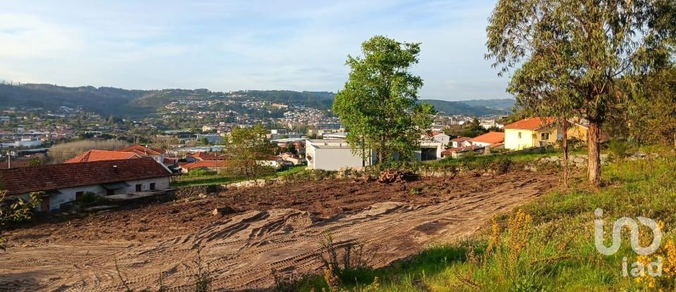 Terreno em Mogege de 874 m²