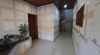 Apartamento T3 em Faro (Sé e São Pedro) de 137 m²