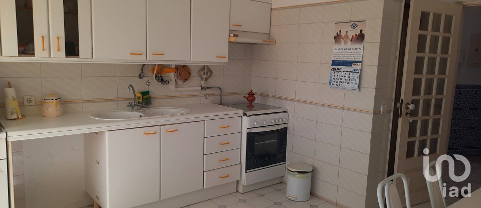 Apartamento T3 em Faro (Sé e São Pedro) de 137 m²