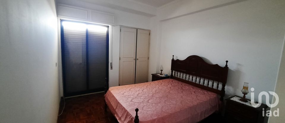 Apartamento T3 em Faro (Sé e São Pedro) de 137 m²