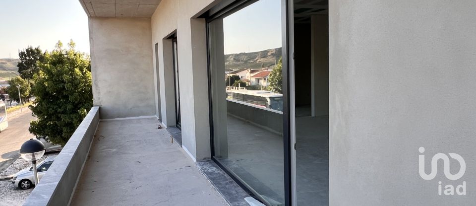 Appartement T2 à Ponte do Rol de 165 m²