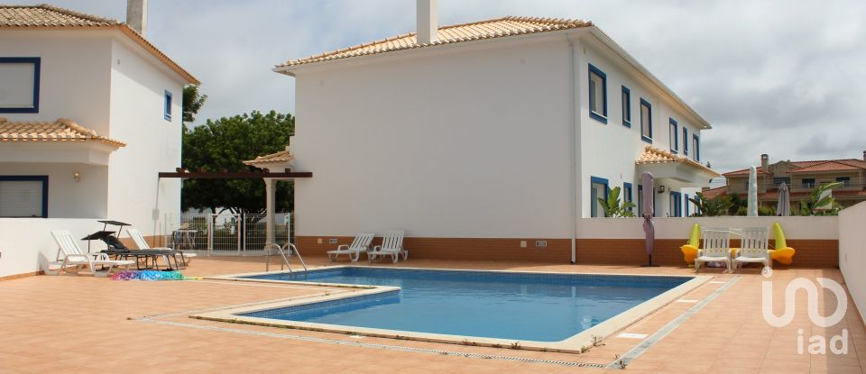 Casa T3 em Foz do Arelho de 157 m²