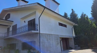 Lodge T4 in Pereira of 420 m²