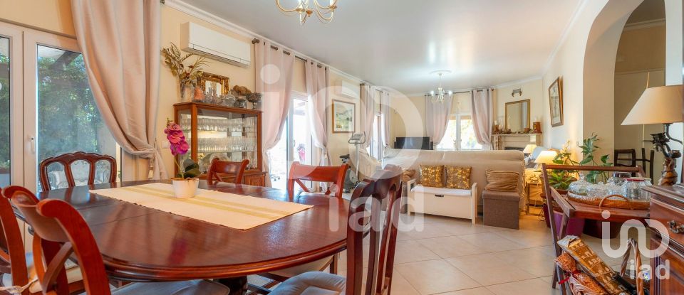 Traditional house T5 in Almancil of 278 m²