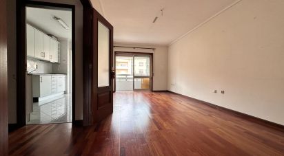 Apartamento T3 em Mafamude e Vilar do Paraíso de 107 m²