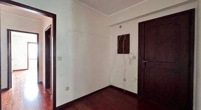 Apartamento T3 em Mafamude e Vilar do Paraíso de 107 m²