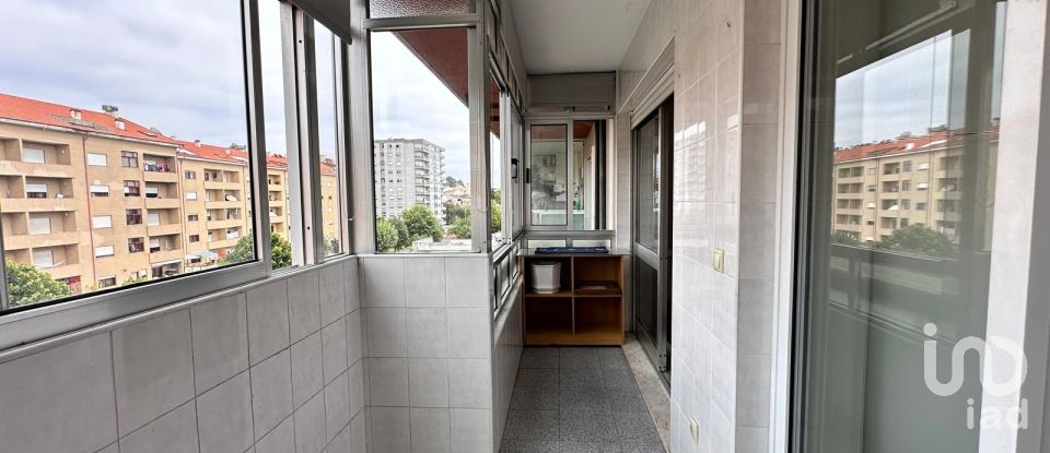 Apartment T3 in Mafamude e Vilar do Paraíso of 107 m²