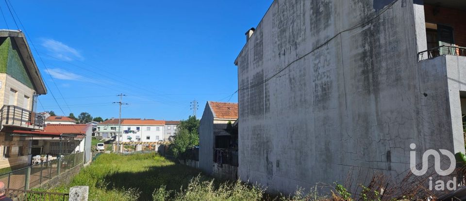 Terreno em Ermesinde de 614 m²