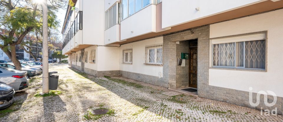 Duplex T4 in Cascais e Estoril of 140 m²