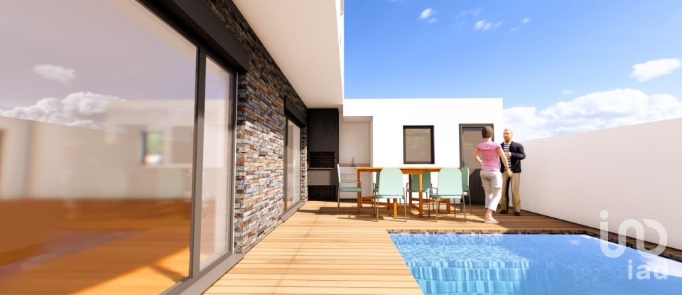 Lodge T4 in Fernão Ferro of 160 m²