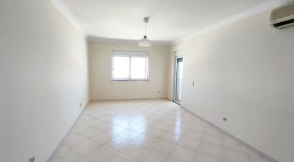 Apartment T1 in Carregado e Cadafais of 92 m²