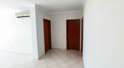 Apartamento T1 em Carregado e Cadafais de 92 m²