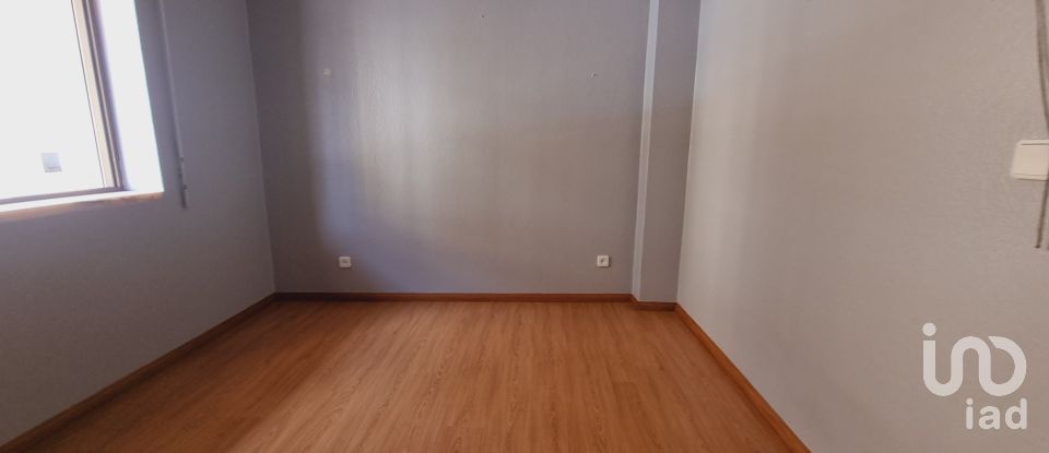 Apartamento T2 em Buarcos E São Julião de 73 m²