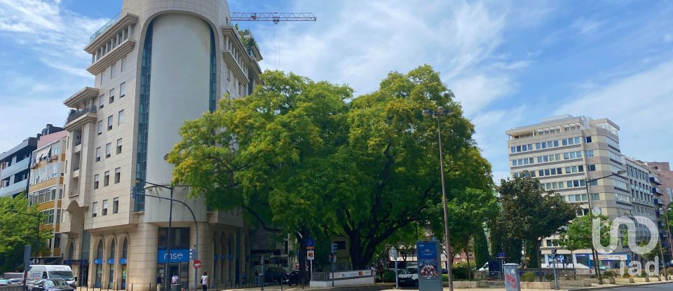 Loja / Estabelecimento Comercial em Avenidas Novas de 49 m²