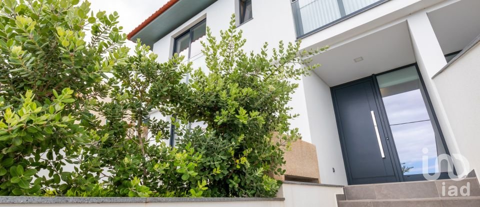 Maison T3 à Funchal (Santa Luzia) de 145 m²