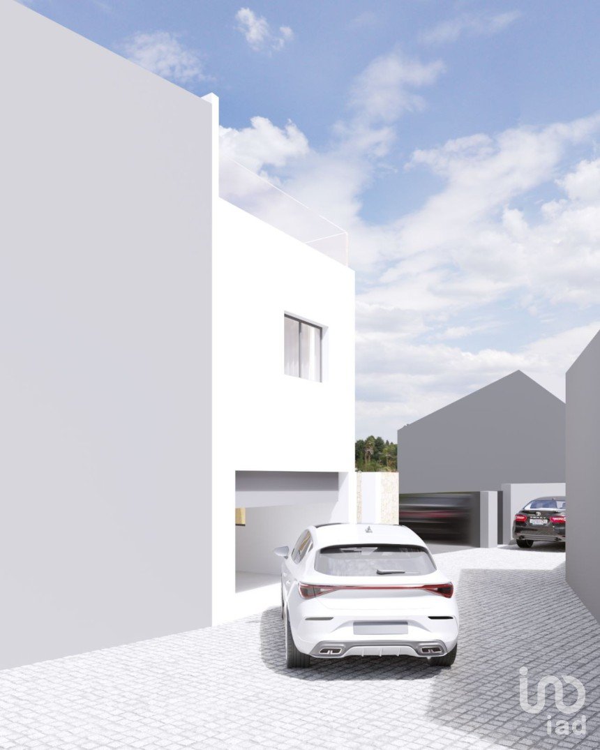 Lodge T3 in Cardielos e Serreleis of 269 m²