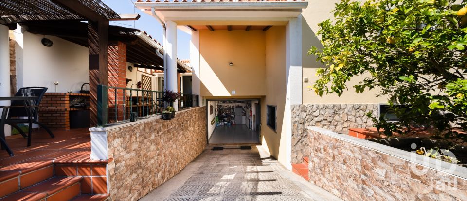 Gîte T4 à Caldas da Rainha - Santo Onofre e Serra do Bouro de 396 m²