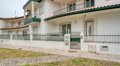 Maison traditionnelle T4 à Vieira de Leiria de 215 m²