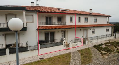 Casa tradicional T4 em Vieira de Leiria de 215 m²