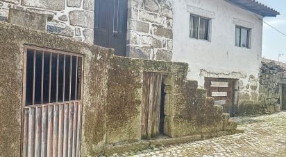 Maison T4 à Vilarelho da Raia de 220 m²