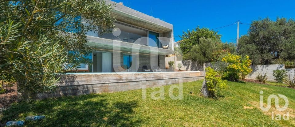 Gîte T3 à Santa Bárbara de Nexe de 189 m²