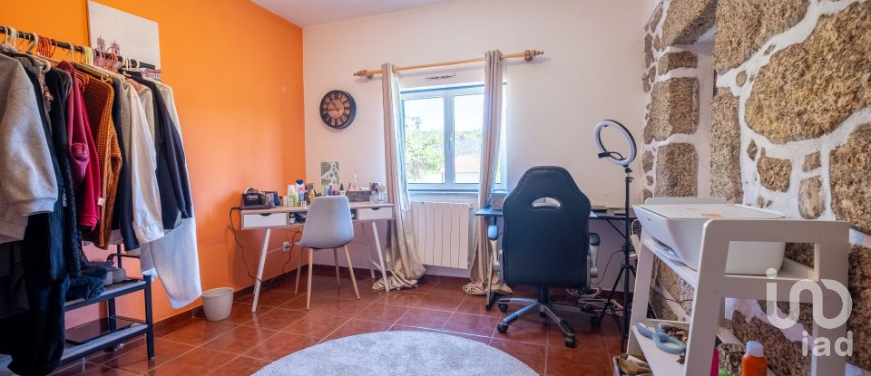 Gîte T5 à Covas e Vila Nova de Oliveirinha de 150 m²