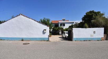 Maison traditionnelle T3 à São Miguel, Santa Eufémia e Rabaçal de 232 m²