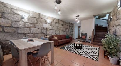 Traditional house T2 in Cedofeita, Santo Ildefonso, Sé, Miragaia, São Nicolau e Vitória of 85 m²