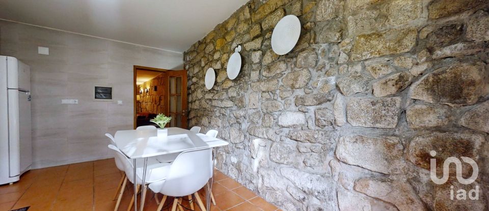 Maison traditionnelle T2 à Cedofeita, Santo Ildefonso, Sé, Miragaia, São Nicolau e Vitória de 85 m²