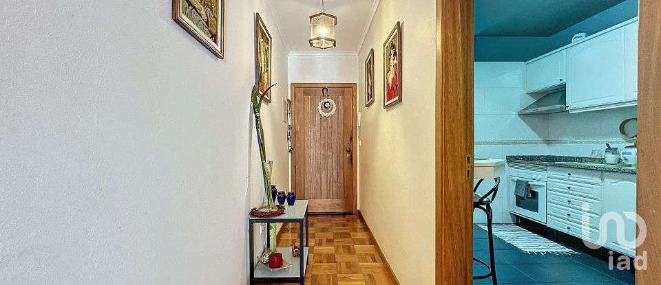 Apartment T2 in Caniço of 109 m²