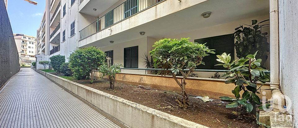 Apartamento T2 em Caniço de 109 m²