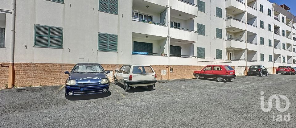 Apartamento T2 em Caniço de 109 m²