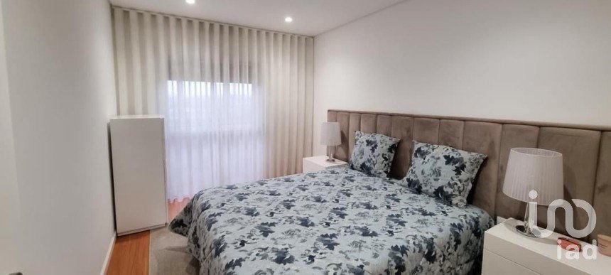 Apartamento T2 em Arcozelo de 63 m²