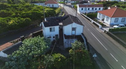 Maison T0 à Santo António de 171 m²