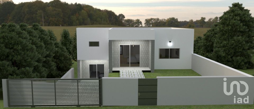 House T3 in Mouçós e Lamares of 180 m²