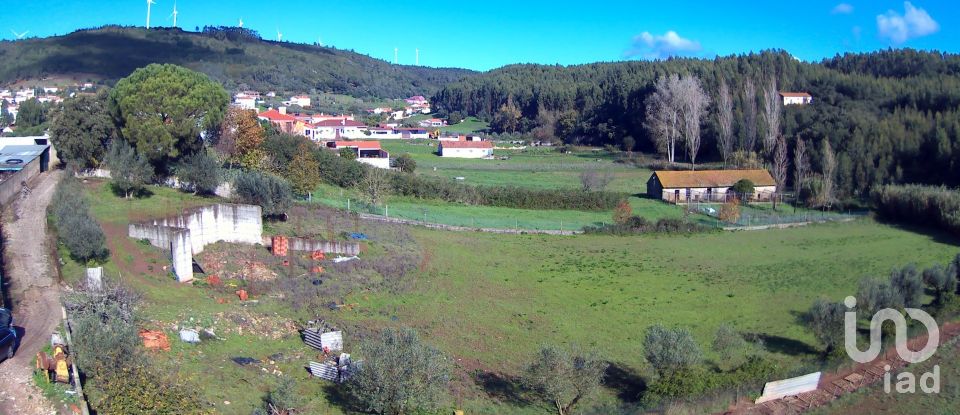 Terreno em Rio Maior de 4 500 m²