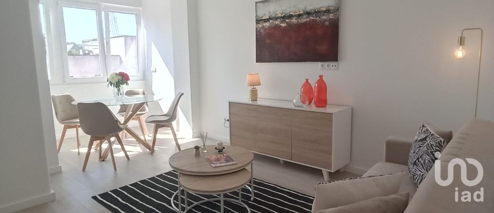 Apartamento T2 em Benfica de 71 m²