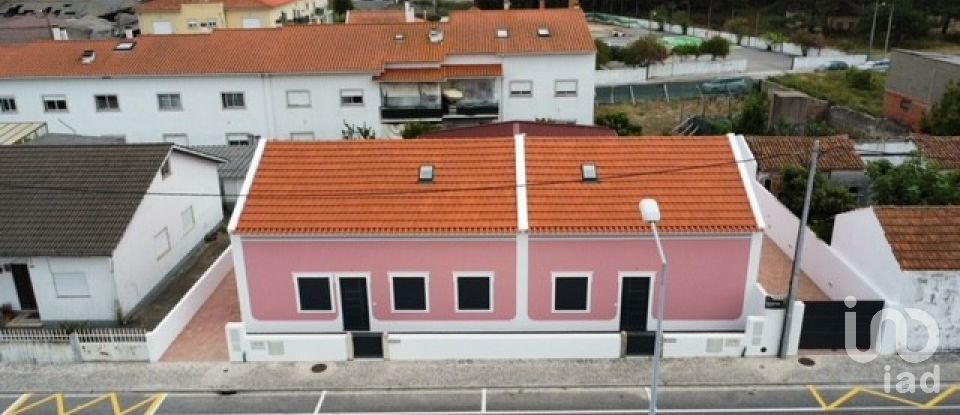 Maison traditionnelle T4 à Marinha Grande de 200 m²