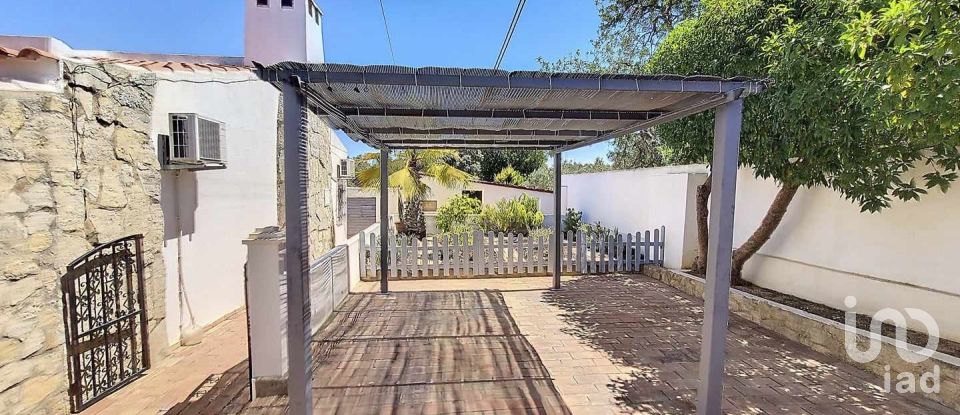 Traditional house T3 in Loulé (São Clemente) of 126 m²